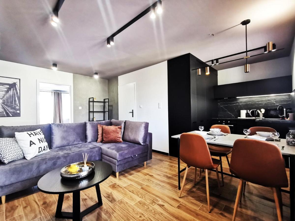 Gliniana ~ Self Check-in 24h ~ Lift Apartment